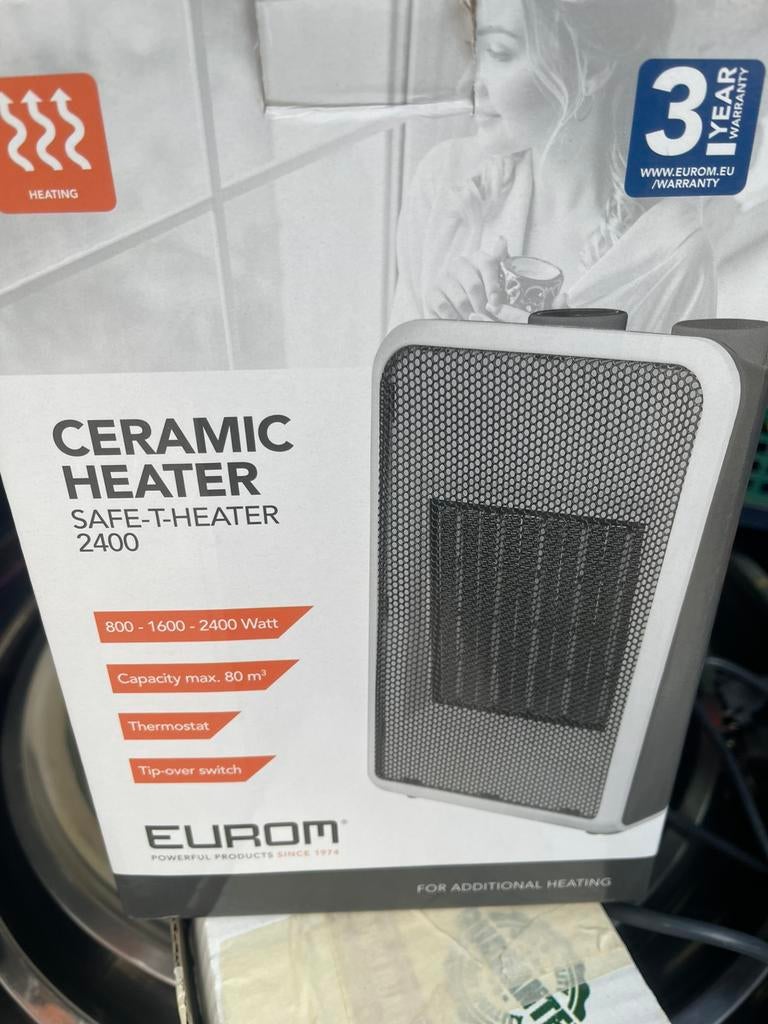 Chauf.ceram. 2400w. 30euro, Ophalen, Zo goed als nieuw, Verwarmen