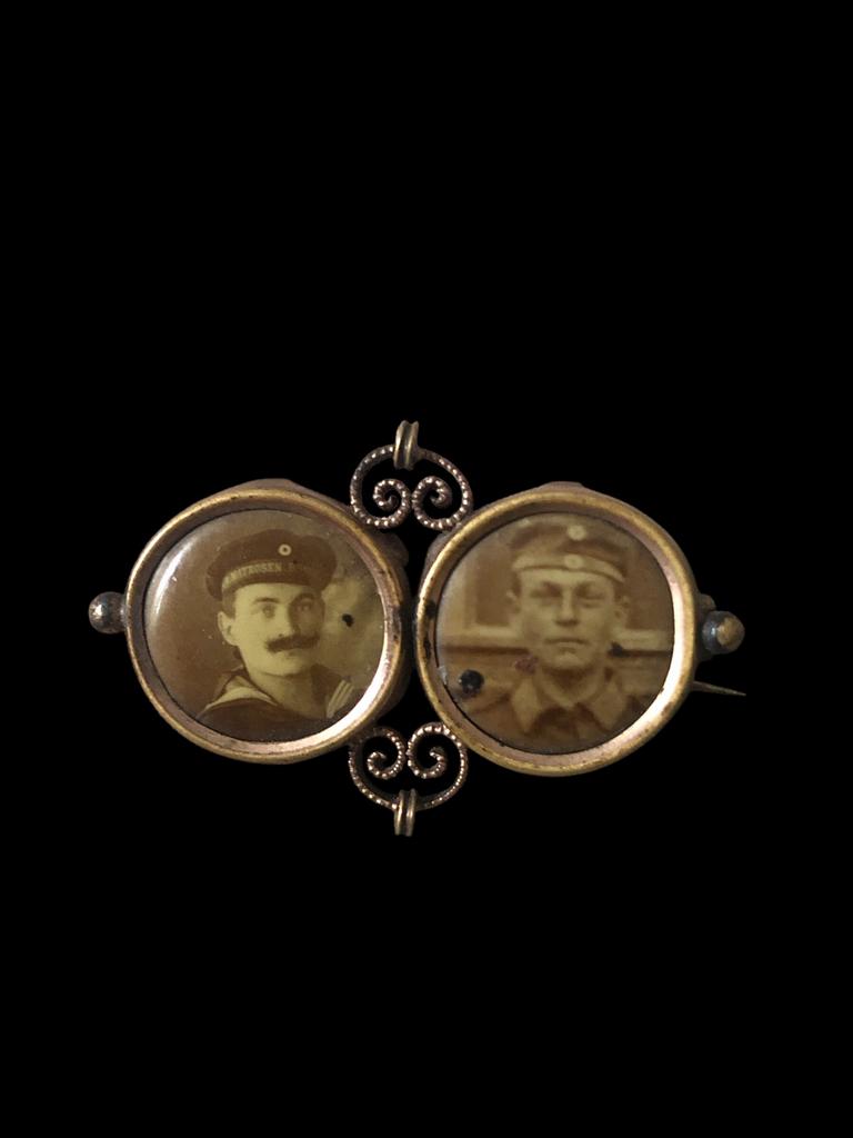 broche patriote de la Première Guerre mondiale, Enlèvement ou Envoi