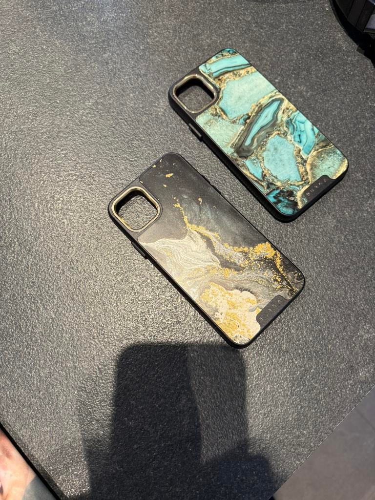 iPhone 11 Pro Max hoesjes BURGA Elite (2stuks, ongebruikt), Ophalen, Nieuw, IPhone 11 Pro Max, Hoesje of Tasje