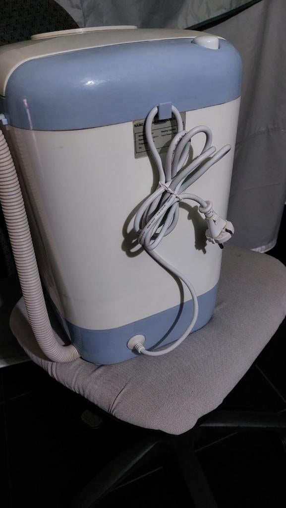 Mini machine à laver pour le camping, le lavage des mains ou, Enlèvement, Comme neuf