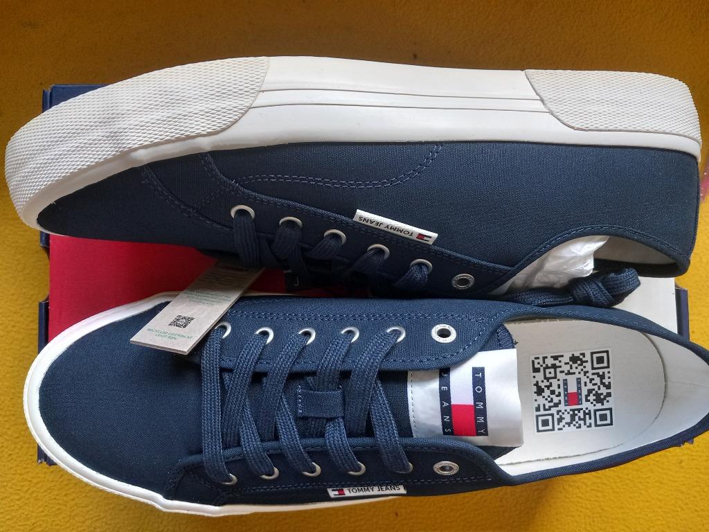 Tommy 43, Blauw, Nieuw, Ophalen of Verzenden, Tommy jeans