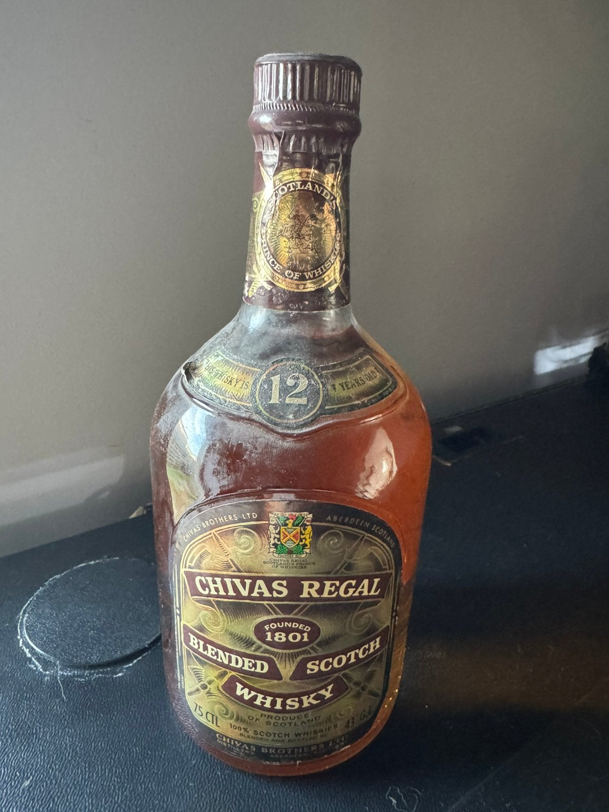 Vintage Chivas regal 12y whisky, Verzamelen, Ophalen, Zo goed als nieuw