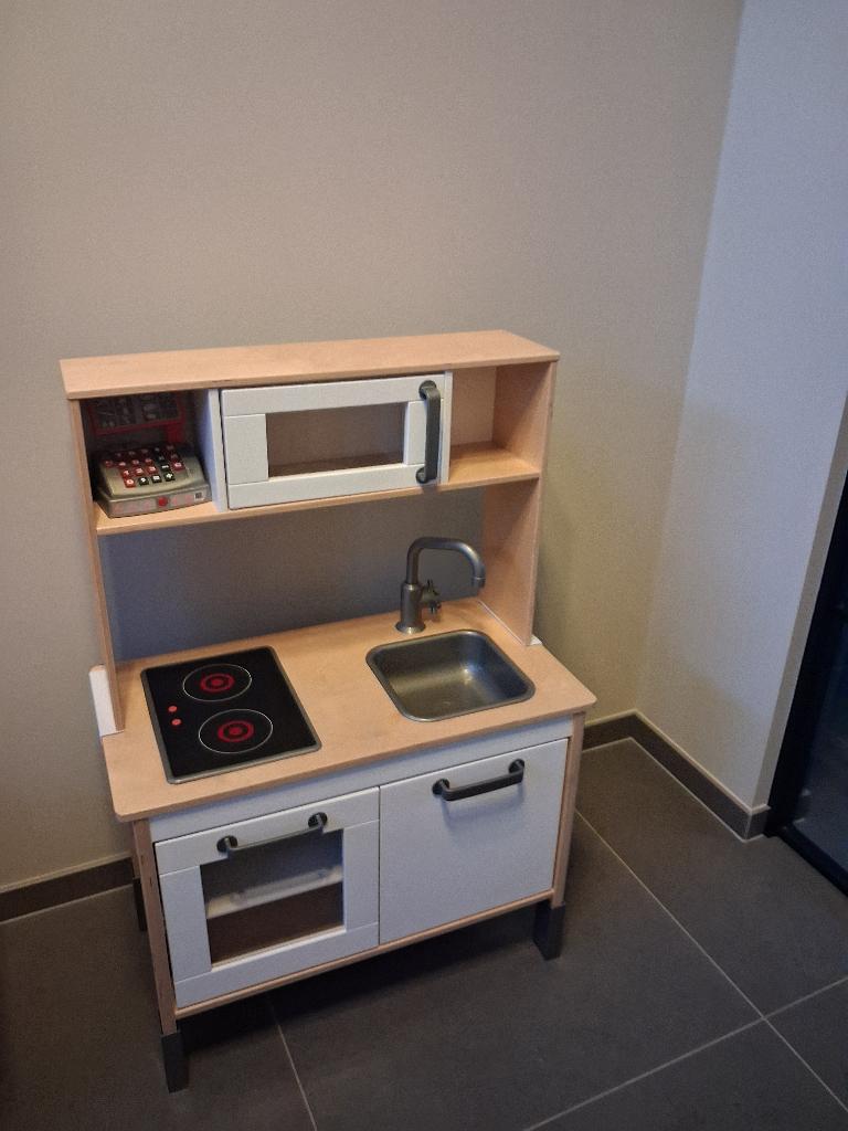 Speelkeukentje met toebehoren, Ophalen, Zo goed als nieuw, Hout, Speelkeuken