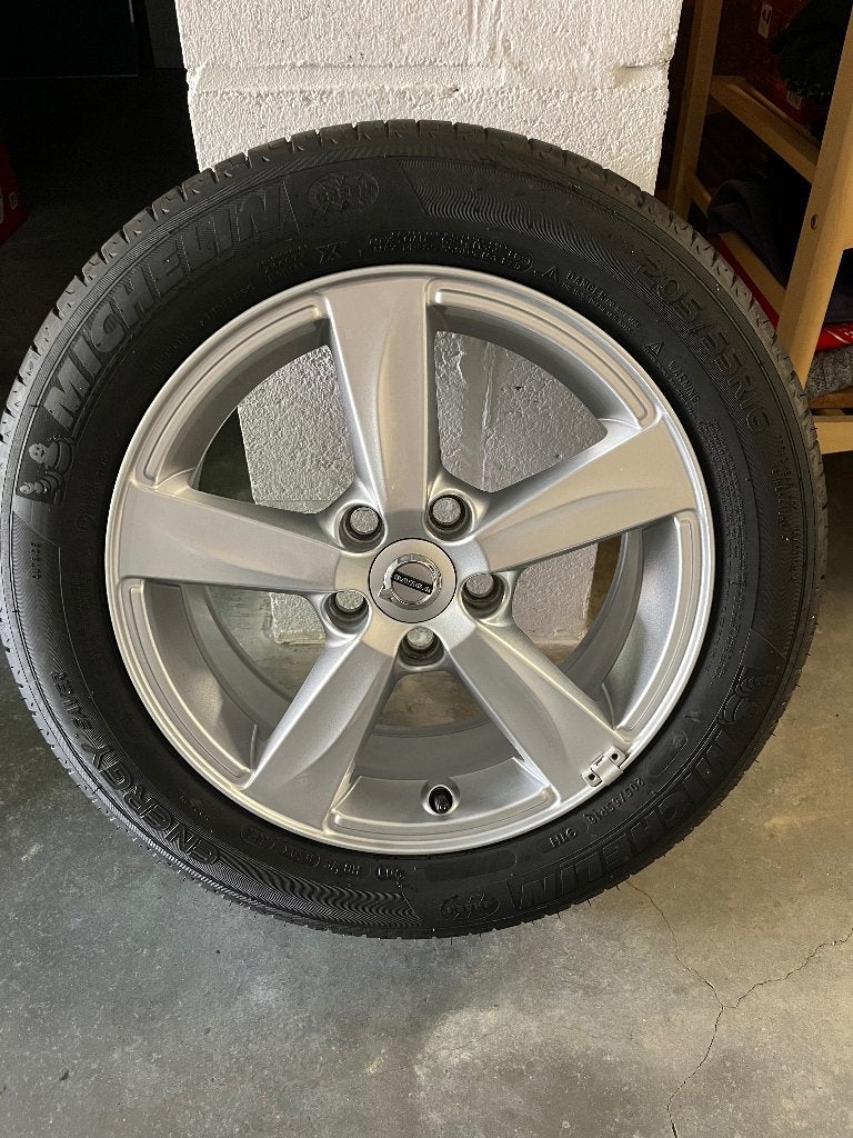 Auto banden en velgen Volvo, Autos : Pièces & Accessoires, Pneus & Jantes, 16 pouces, Véhicule de tourisme, Pneus été, 205 mm