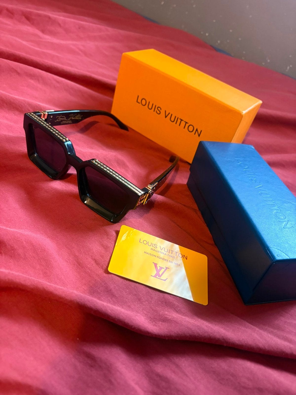 Louis Vuitton Zonnebril Nieuw, Ophalen of Verzenden, Zonnebril