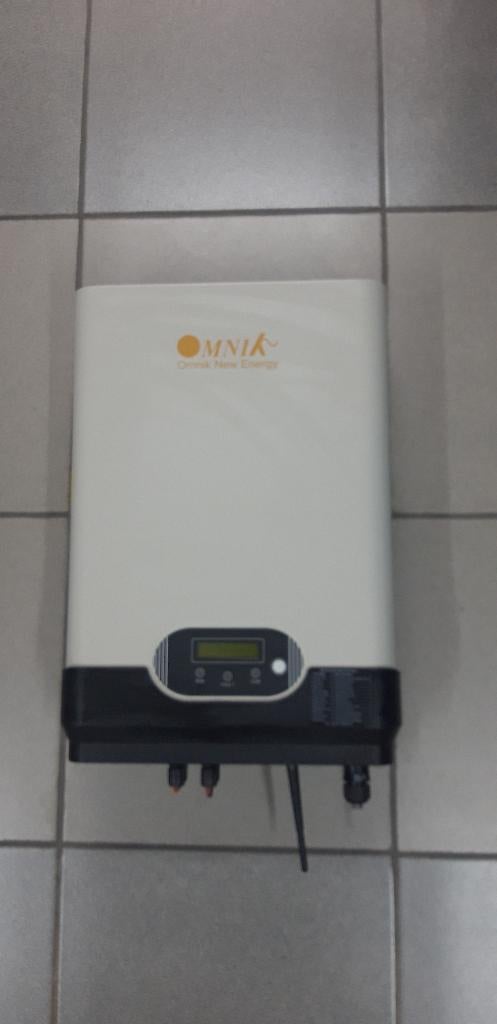 omvormer zonnepanelen omnik 4,4 kw, Enlèvement, Utilisé