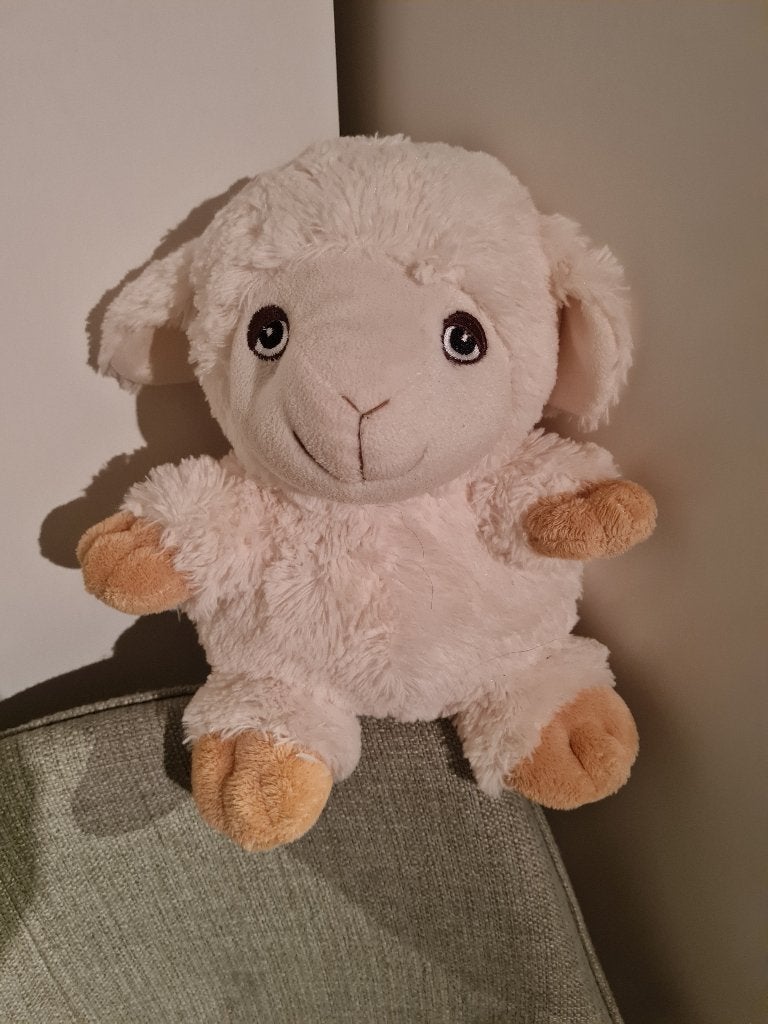 Knuffel: schaap / Sandy, Kinderen en Baby's, Speelgoed | Knuffels en Pluche, Ophalen of Verzenden