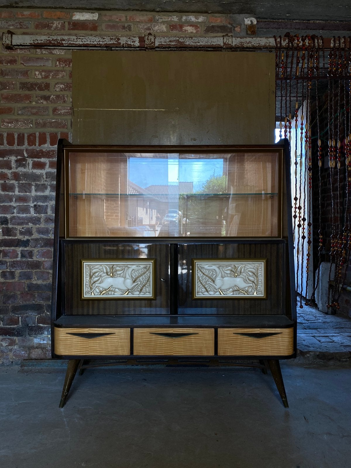 Vintage highboard ‘50, Antiek en Kunst, Antiek | Meubels | Kasten, Ophalen