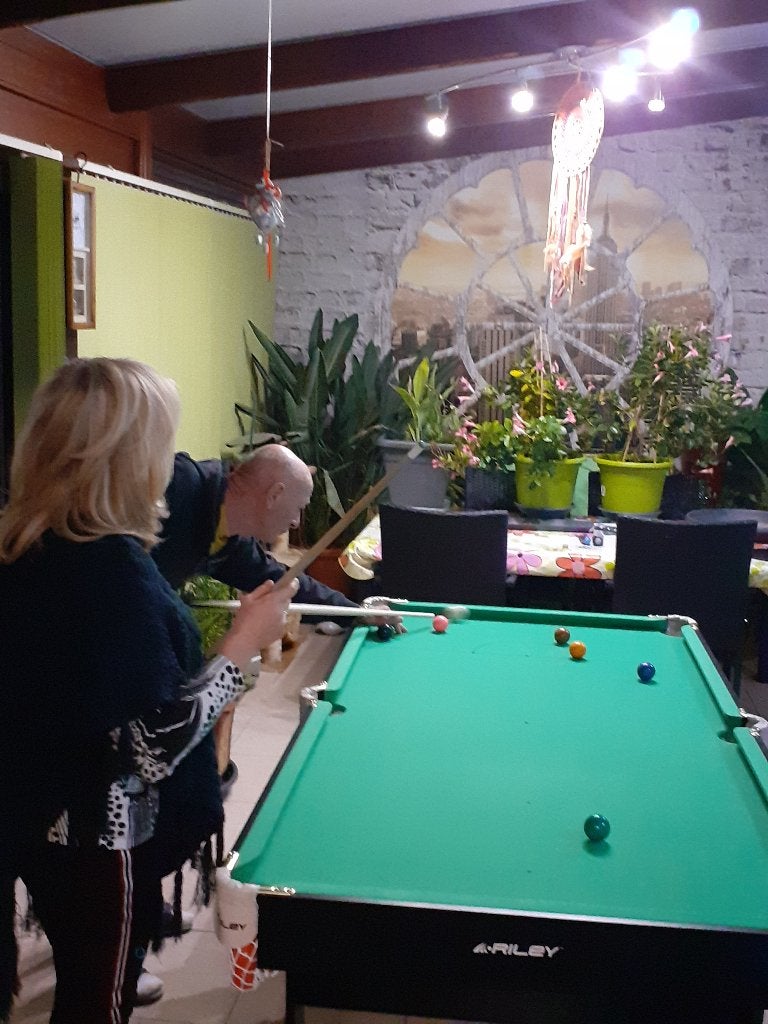 Tafel met meerdere spellen, Drie of vier spelers, Ophalen, Zo goed als nieuw