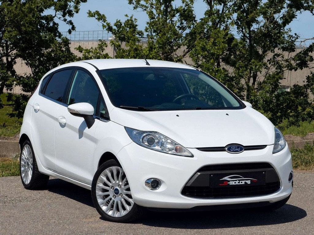 Ford Fiesta Fiesta 1.25i • TITANIUM • TRES PROPRE, Autos, 1242 cm³, Euro 5, Entreprise, 82 ch