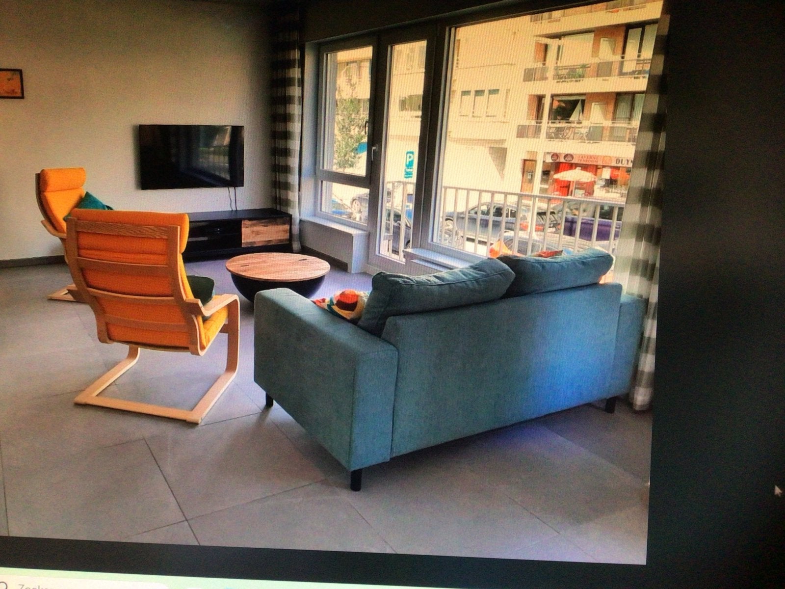 App.Te huur juli -august.nieuwpoort bad 50m van het strand