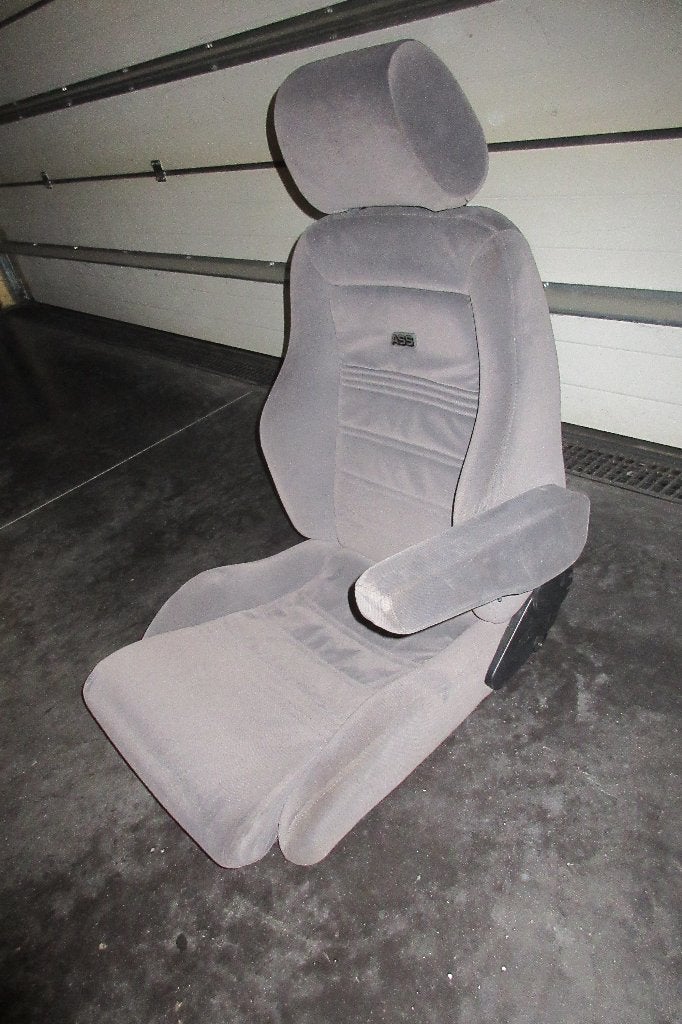 Chaise confortable CHAIR ASS universelle, Enlèvement, Utilisé, Audi