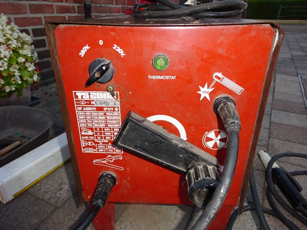 Laspost, Ophalen, Zo goed als nieuw, 150 tot 250 ampère