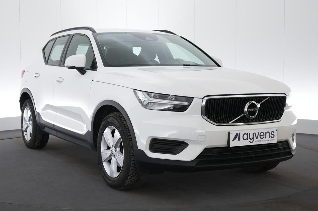 (2BSL570) VOLVO XC40, Auto's, Voorwielaandrijving, Stof, Gebruikt, Euro 6