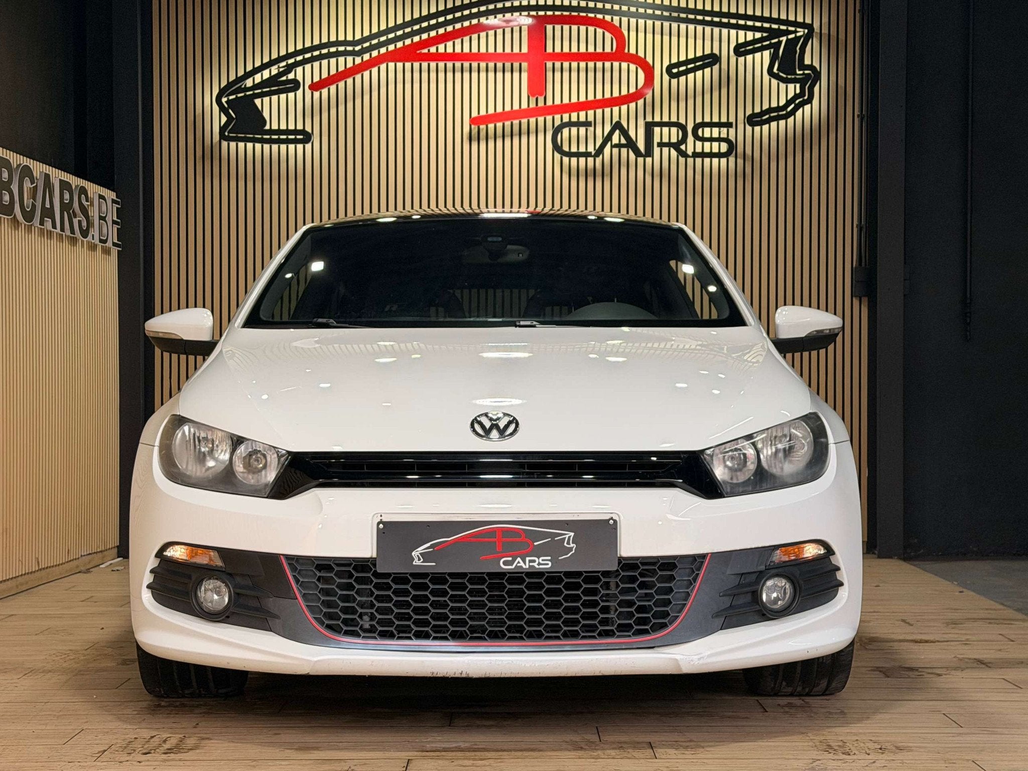 Volkswagen Scirocco 1.4 TSI * GARANTIE 12 MOIS * R LINE *, Autos, Volkswagen, Euro 5, Entreprise, 149 g/km, Boîte manuelle
