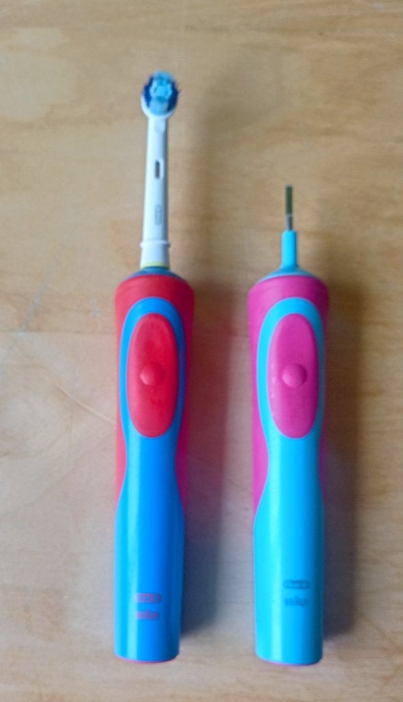 Elektrische tandenborstels Braun Oral-B, Bijoux, Sacs & Beauté, Enlèvement, Comme neuf, Brosse à dents