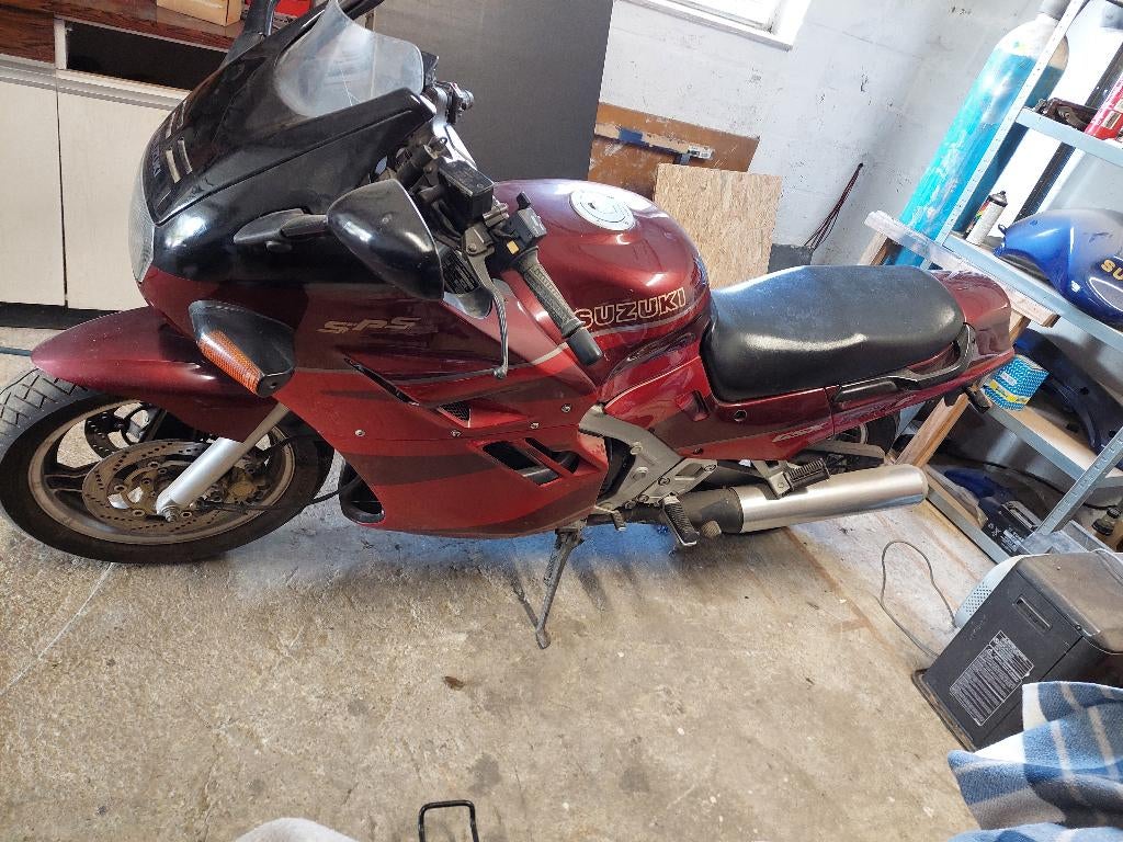 moto, Motoren, Motoren | Suzuki, Particulier, Toermotor, 11 kW of minder, Minimaal motorrijbewijs A1, Handgeschakeld, Occasion