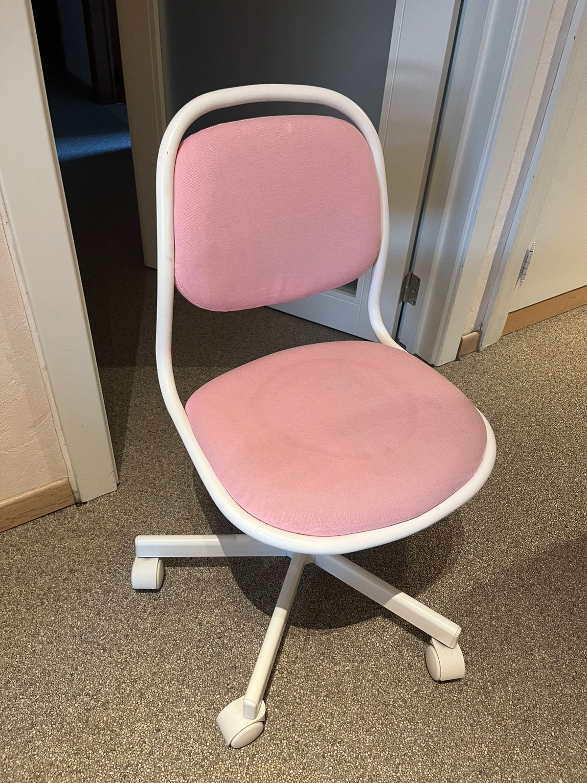 Kinderbureaustoel IKEA, Ophalen, Gebruikt, Roze, Bureaustoel