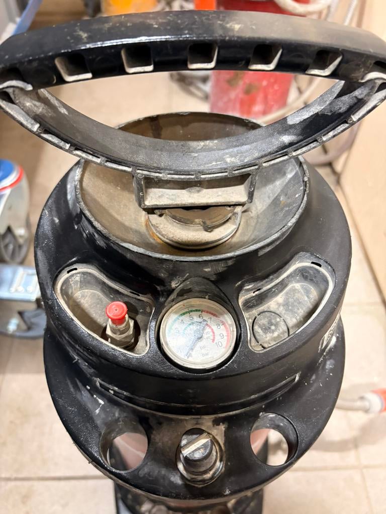 Hilti DWP 10 Waterdrukvat – 10 Liter – Professioneel, Ophalen