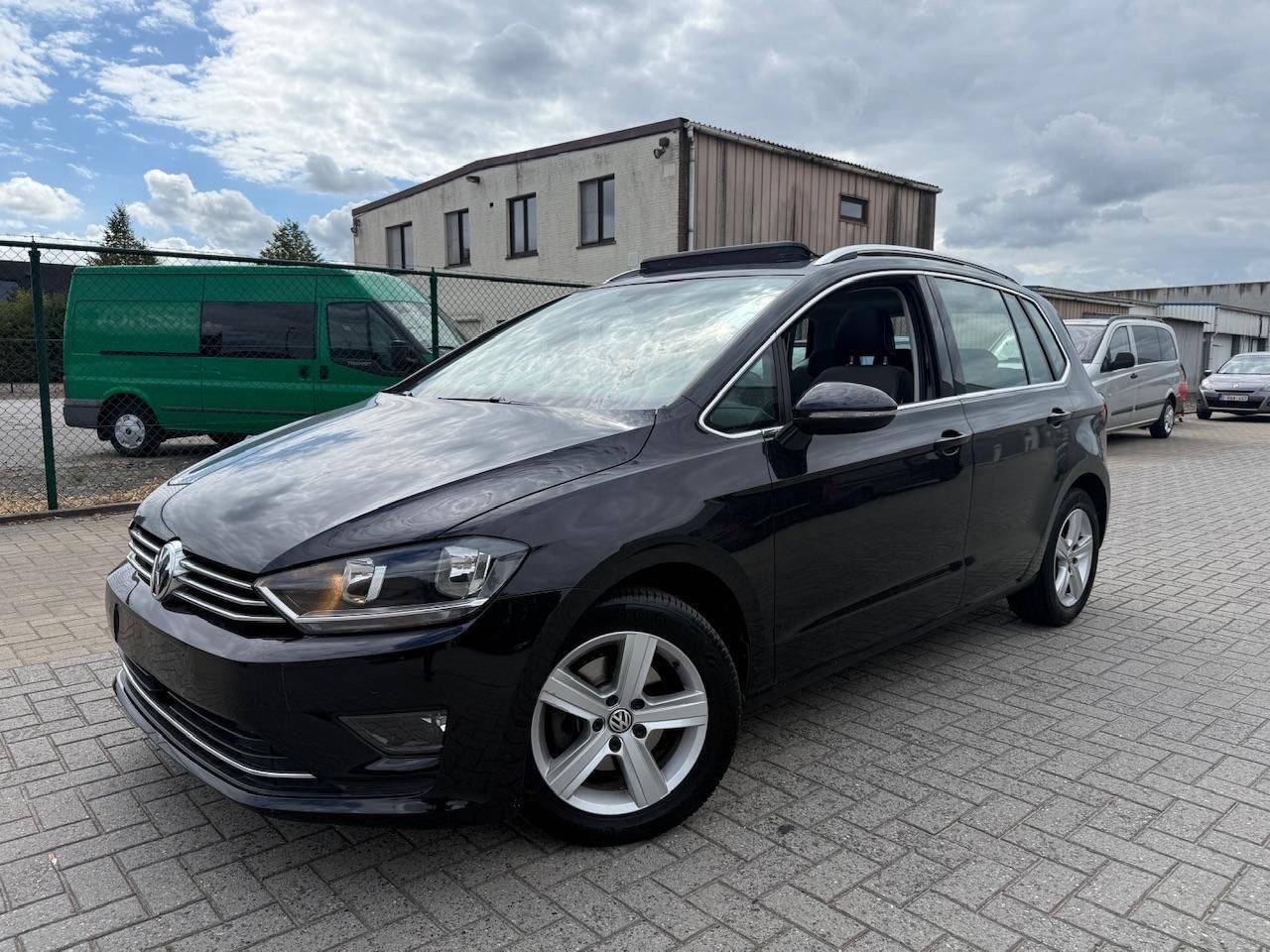 Volkswagen Golf Sportsvan Highline 1.6 TDI | Pano | 54.000km, Auto's, Voorwielaandrijving, Monovolume, Gebruikt, Golf Sportsvan