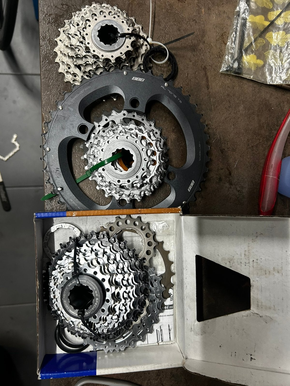 U14 u15 tandwielen  46/14  shimano 11 speed, Enlèvement ou Envoi