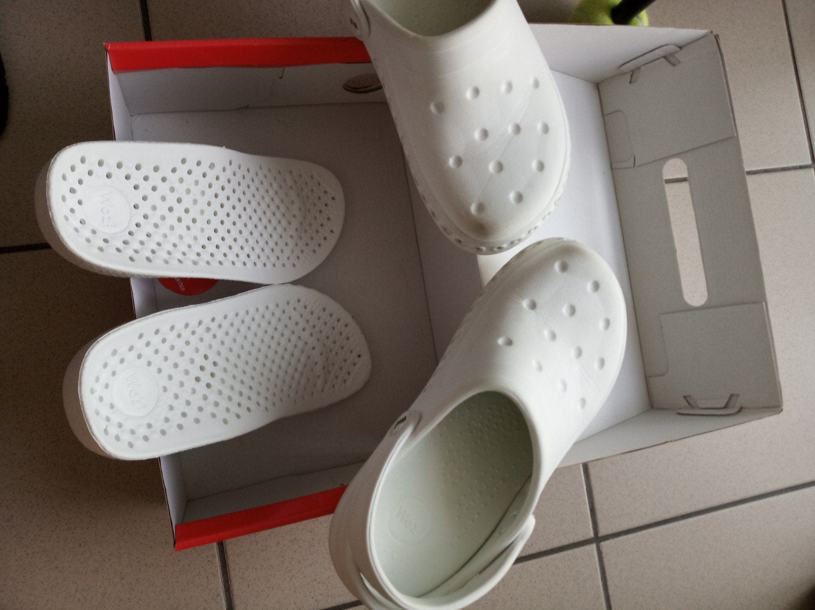chaussures de travail utilisées dans le milieu hospitalier, Vêtements | Femmes, Enlèvement, Porté