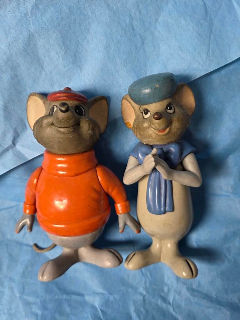 Vintage Disney Bernard et Bianca . Ces figurines en plastiqu
