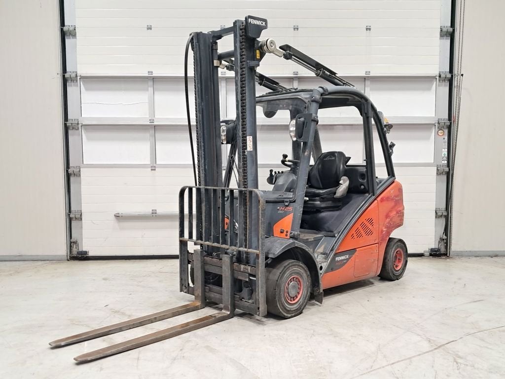 Linde H25D-02, Articles professionnels, Machines & Construction | Chariots élévateurs & Transport interne, Chariot élévateur, Diesel