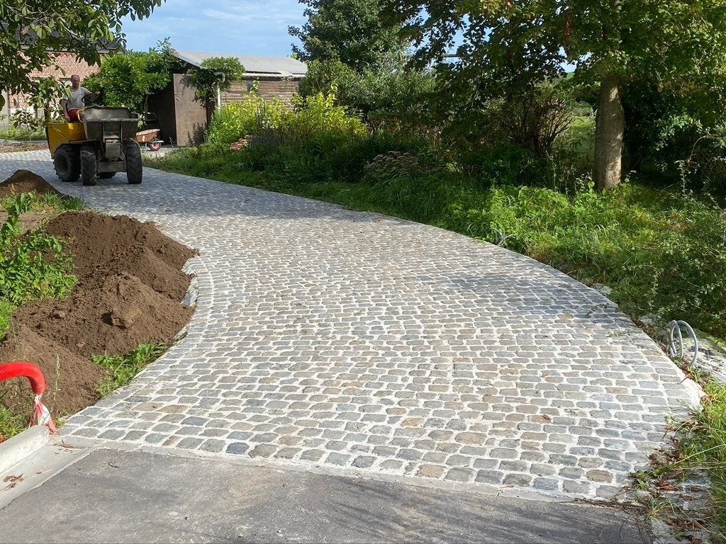 GRATIS - Belgische porfier kasseien +/- 500 stuks 10 à 15 m2, Tuin en Terras, Tegels en Klinkers, Ophalen, Gebruikt, Klinkers