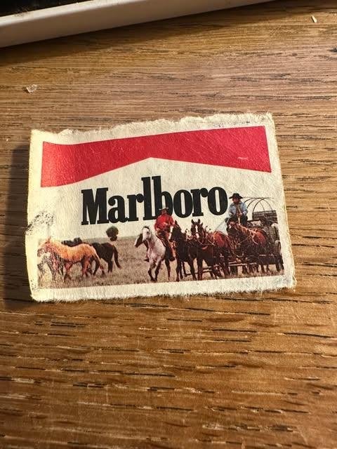 Marlboro luciferdoos etiket, Gebruikt, Info@marllboor.pa, Ophalen of Verzenden, Marlboro