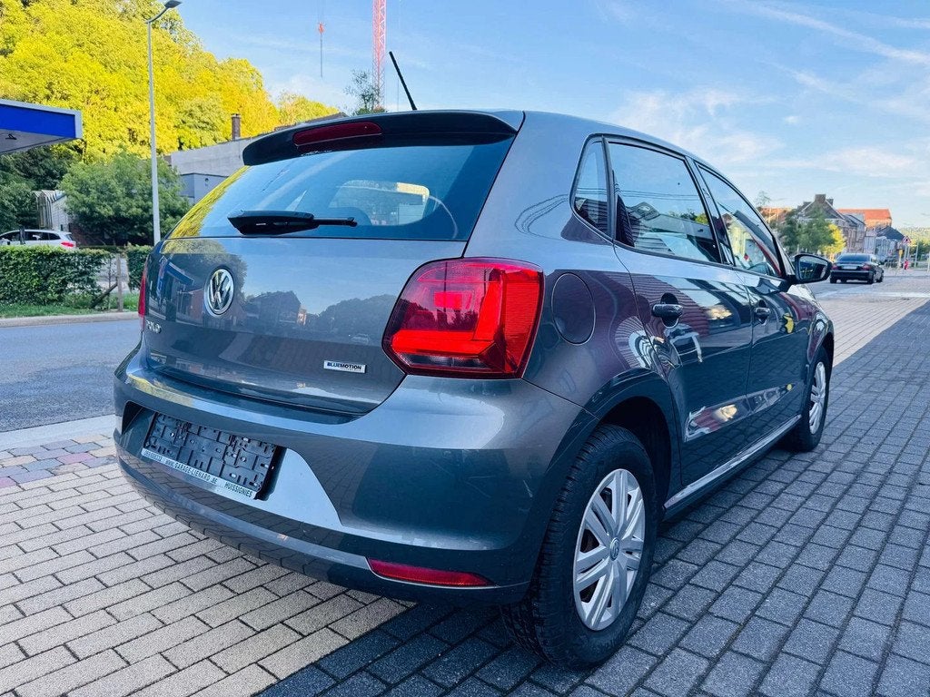 Volkswagen Polo Polo 1.0i Trendline BMT, Autos, Argent ou Gris, Euro 6, Entreprise, Boîte manuelle