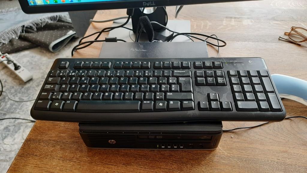 Ordinateur de bureau HP à vendre complet, Enlèvement ou Envoi, 4 GB, Avec moniteur, HDD