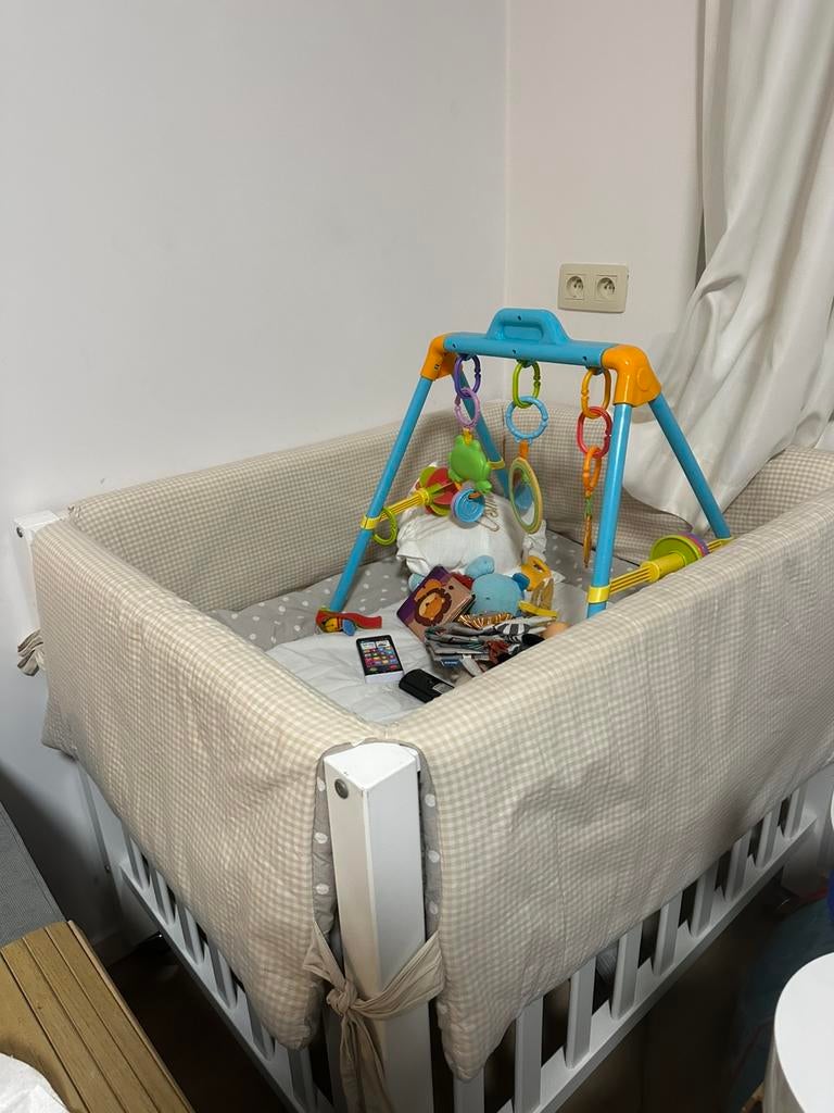 Parc bebe avec matelas et housse, Ophalen, Gebruikt, 70 tot 85 cm, Minder dan 140 cm