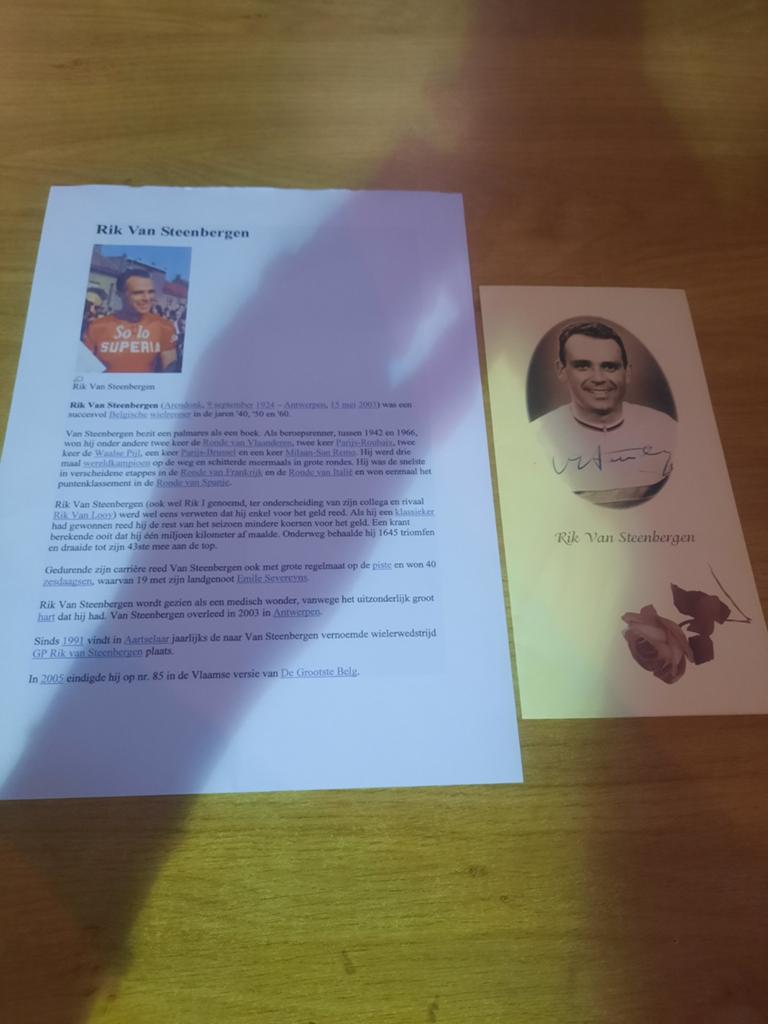 Herdenkingsprentje rik van Steenbergen, Ophalen