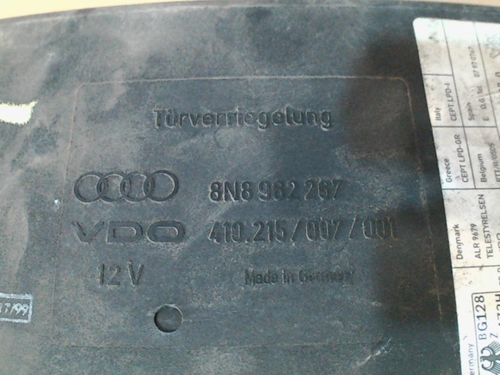 Boitier confort Audi TT 8N 8N8962267 (74), Autos : Pièces & Accessoires, Enlèvement, Utilisé, Audi