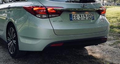 Hyundai i40 SW Pare choc Arrière, Autos : Pièces & Accessoires, Arrière, Pare-chocs, Enlèvement, Utilisé