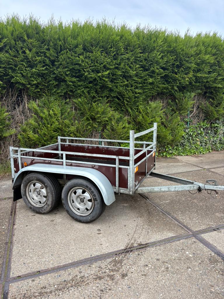 Aangangwagen ongeremd, Enlèvement, Comme neuf