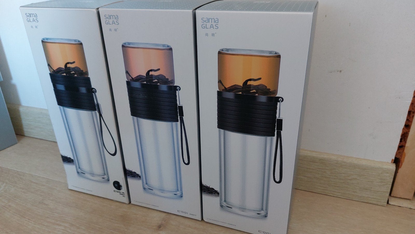 3 thee flessen sama, Ophalen, Nieuw, Glas, Glas of Glazen