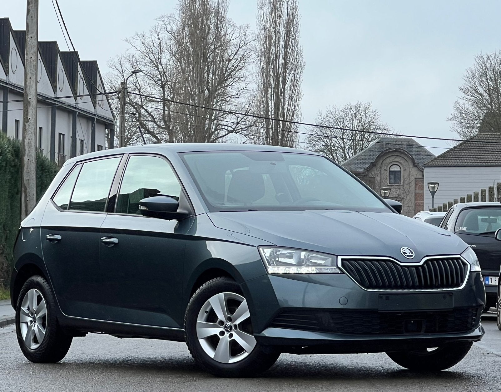 Skoda Fabia 1.0i - 2019 - NAVI - AIRCO - FULL OPTION, Autos, Argent ou Gris, Achat, Euro 6, Boîte manuelle