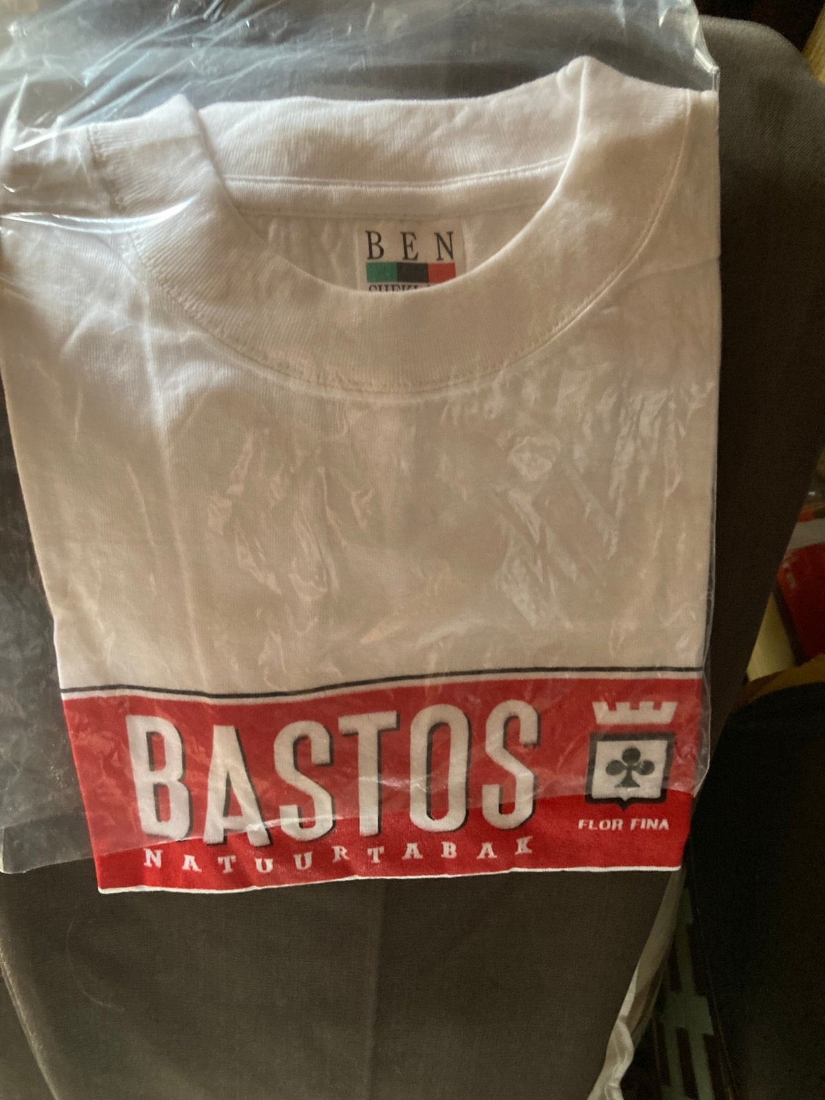 T-shirt Bastos, Verzamelen, Ophalen of Verzenden, Nieuw