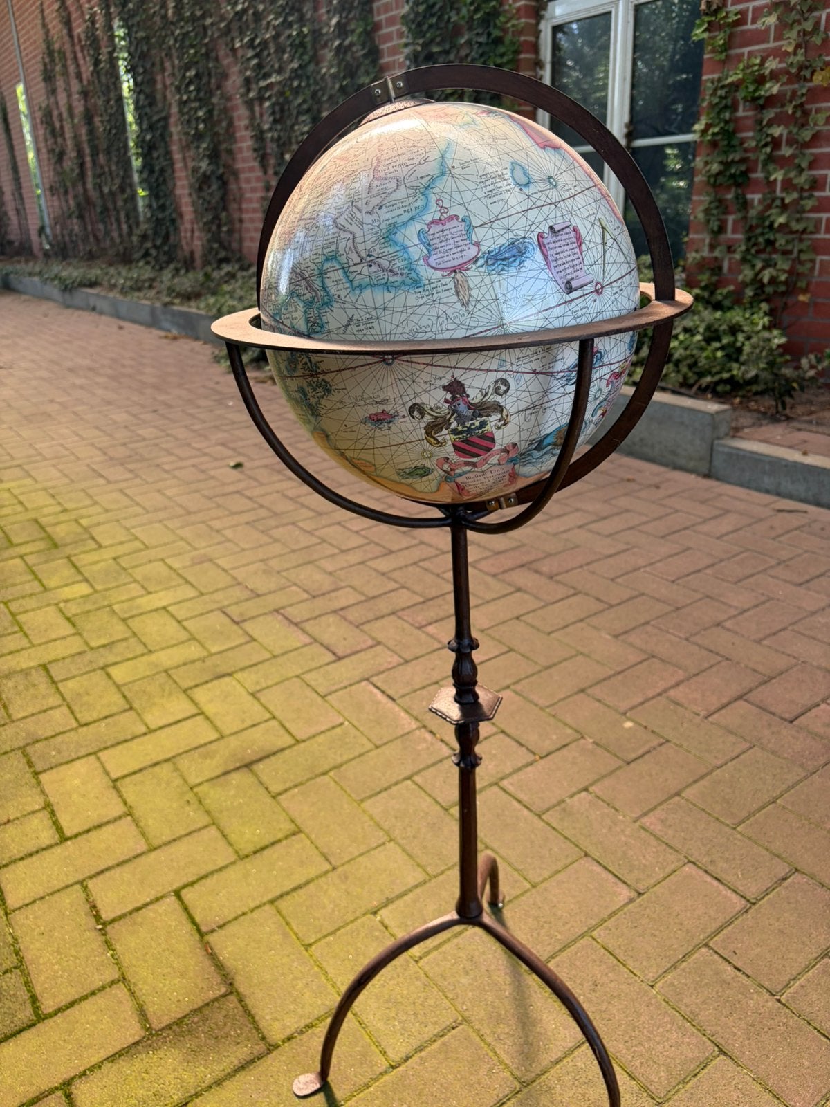 Antieke engelse stijl wereldbol, Ophalen, Zo goed als nieuw