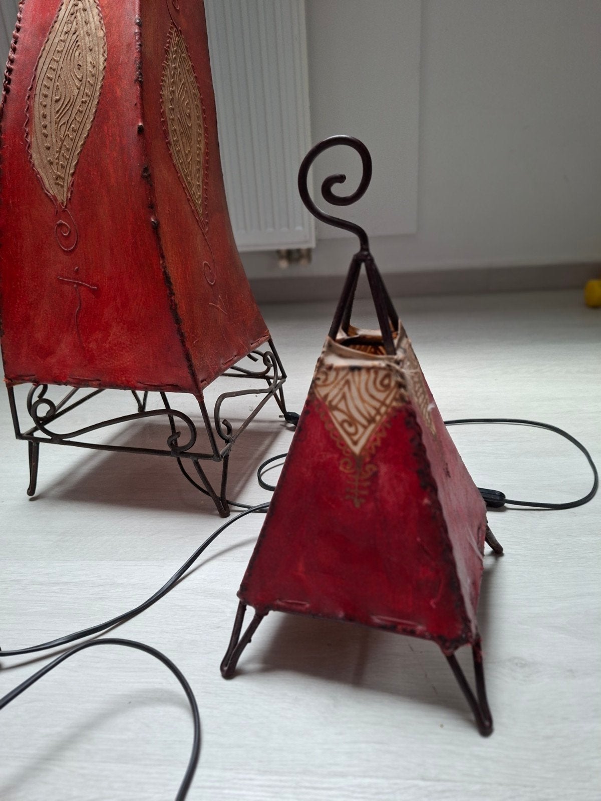 Oosterse lamp, Ophalen, 38 cm, Met schakelaar, Rood