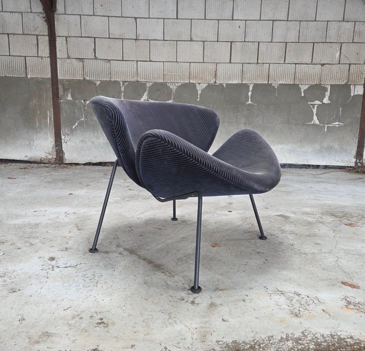 Artifort Orange Slice, Pierre Paulin, Lounge design stoel, Ophalen, 75 tot 100 cm, Zo goed als nieuw, Metaal