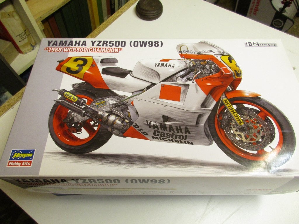 yamaha YZR 500 (OW98), Hobby en Vrije tijd, Ophalen of Verzenden