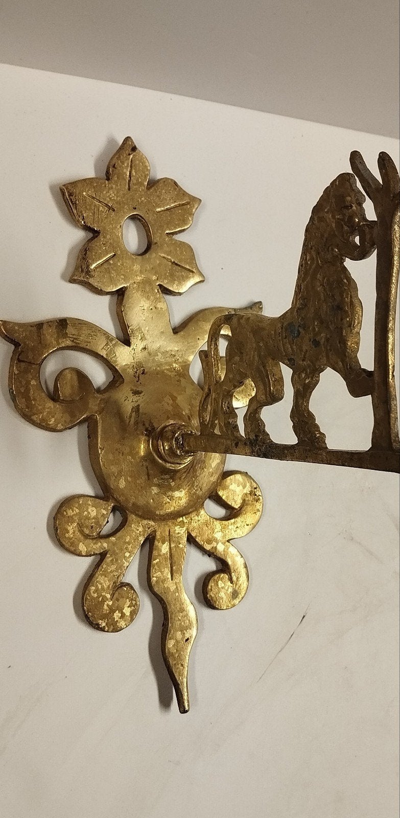 muurhaak voor klok in koper, Handtassen en Accessoires, Broches, Ophalen of Verzenden, Koper