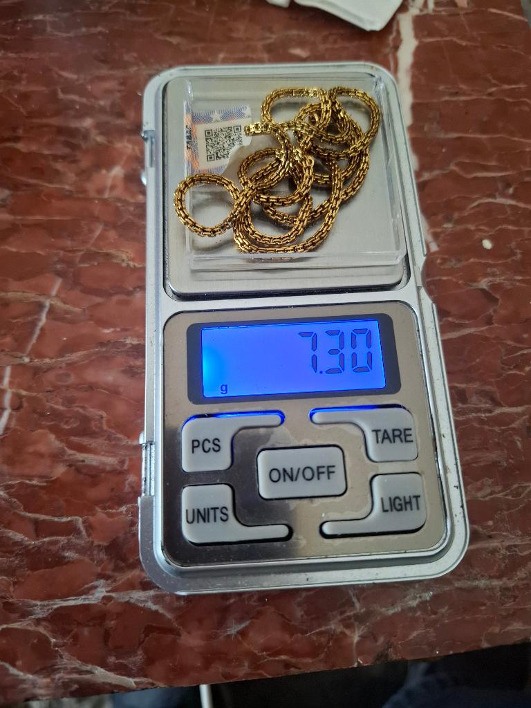 Ketting - 18k  Niet nieuw !, Handtassen en Accessoires, Kettingen, Ophalen of Verzenden, Gebruikt, Goud, Goud