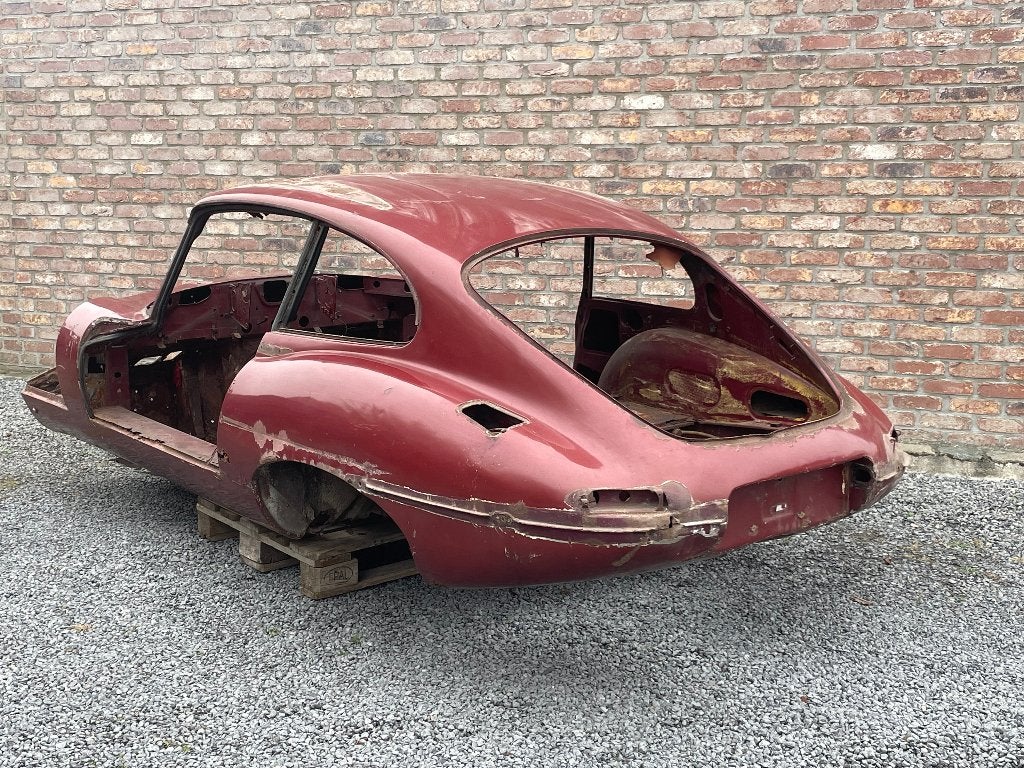 châssis nu Jaguar E Type 1.5 2+2 avec documents., Enlèvement, Utilisé, Jaguar