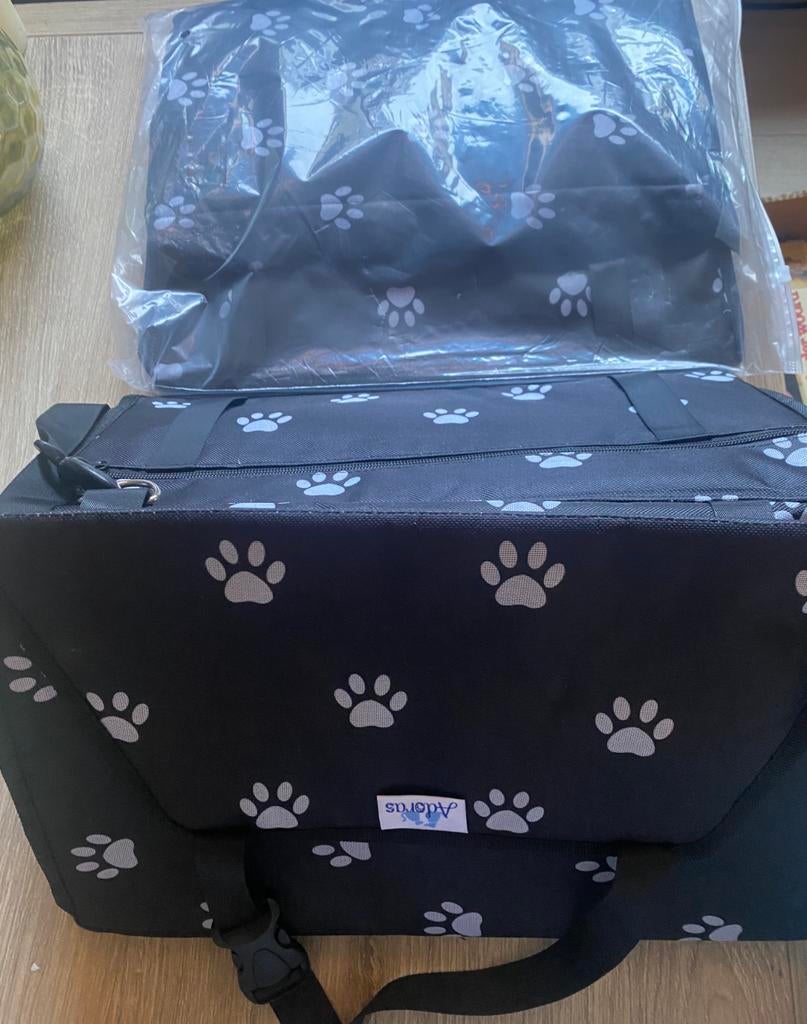 Caisse de voyage pour petit chien - neuve - 2 pièces, Animaux & Accessoires, Accessoires pour chiens, Neuf, Enlèvement ou Envoi