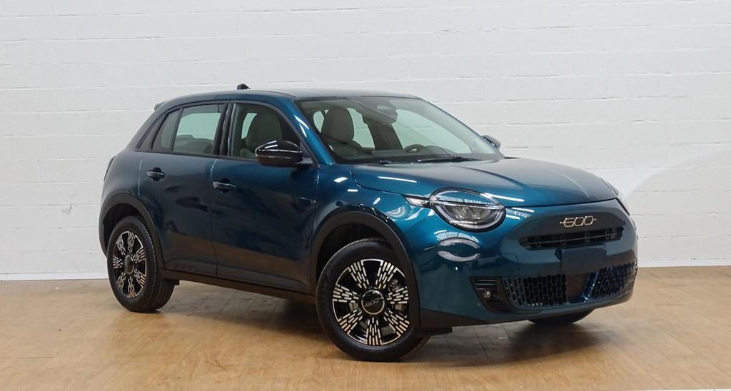 Fiat 600 1.2 Hybrid 145cv DCT Icon, Auto's, Stof, 620 kg, 5 zetels, 5 deurs