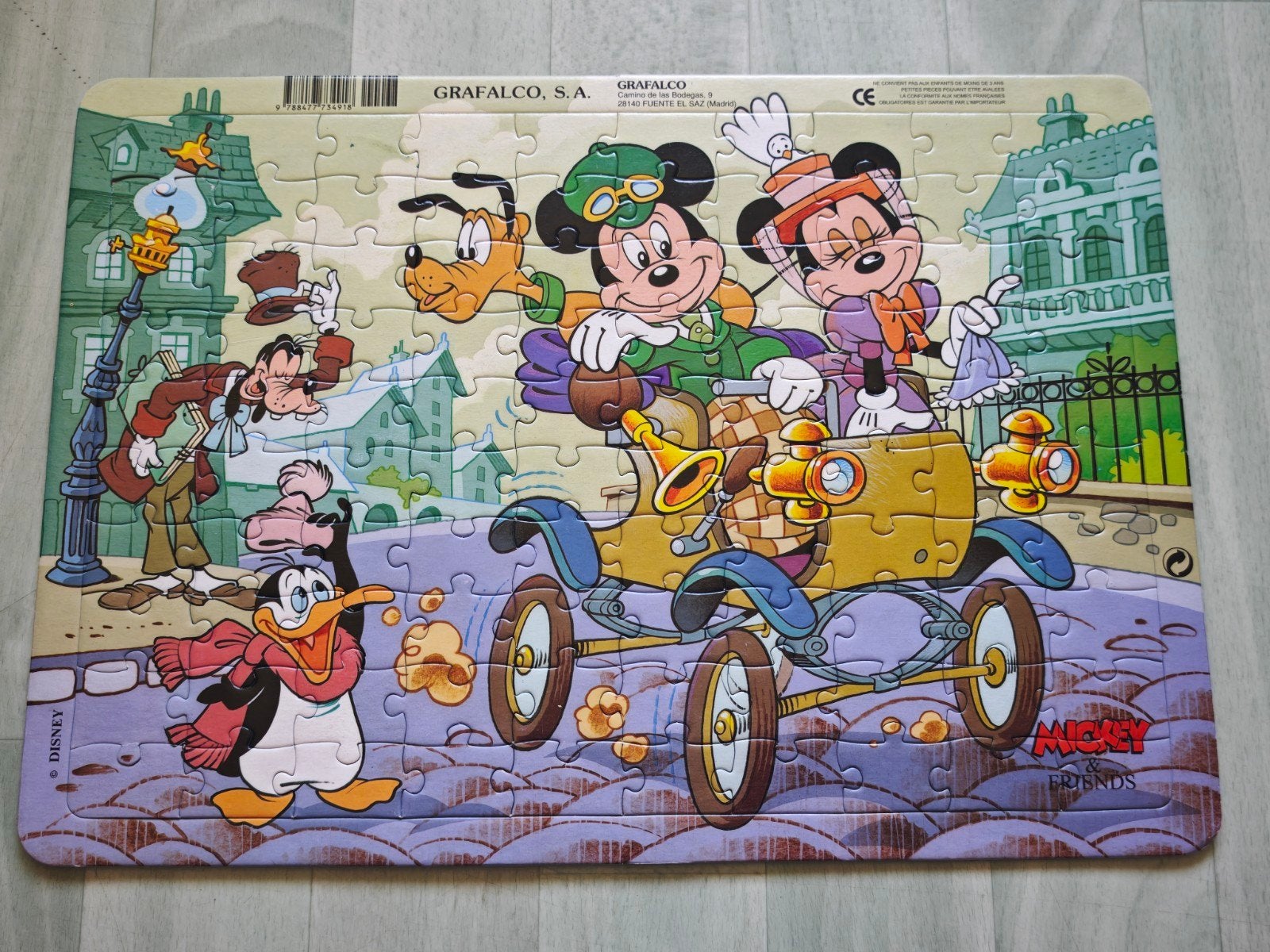 Puzzle Vintage Disney Grafalco:Mickey & ses Amis en Voiture, Enlèvement